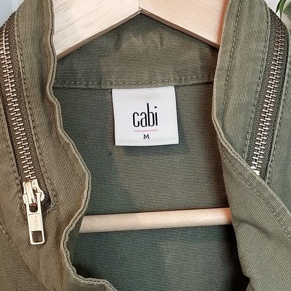 VGUC Explorer Vest Army Green Style #5101 - Picture 4 of 4